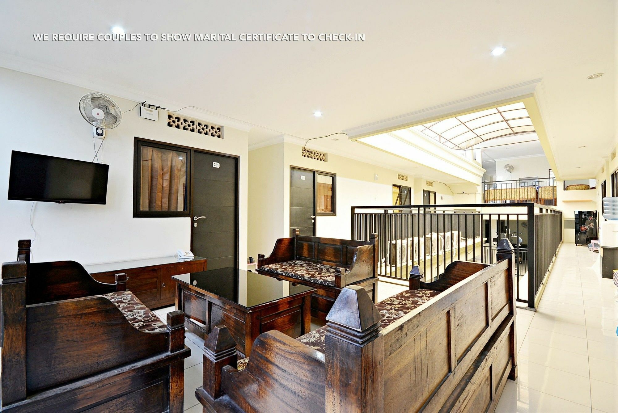 Zen Rooms Kuningan Syariah Jacarta Exterior foto