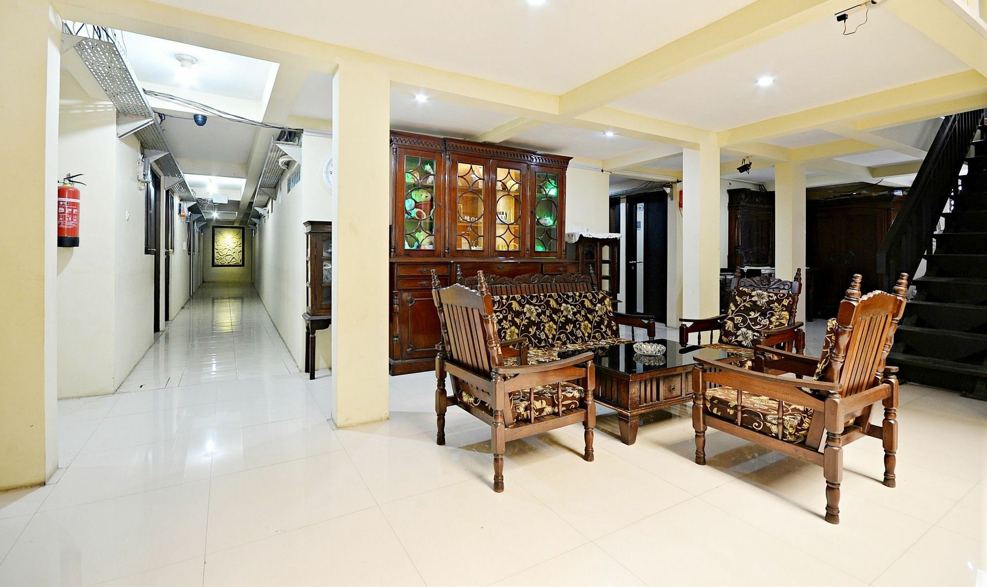 Zen Rooms Kuningan Syariah Jacarta Exterior foto